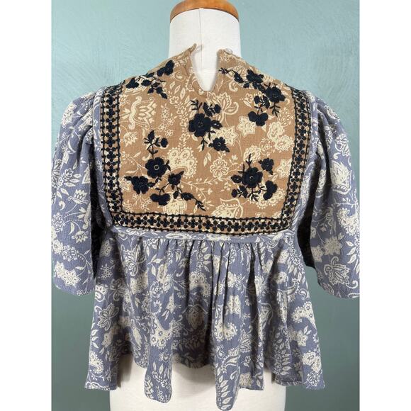 Unsubscribed Blouse Womens Size 2 Smocked Peplum Floral Boho Short Sleeve Casual - Picture 3 of 12